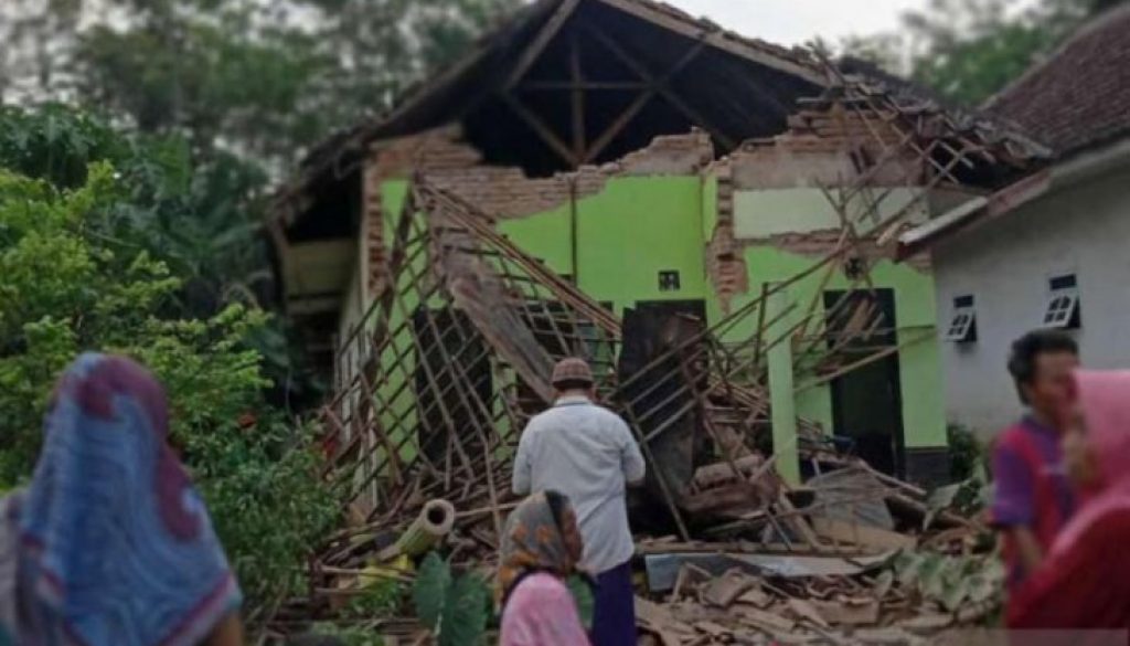 BPBD Jatim laporkan tiga warga Malang meninggal akibat gempa