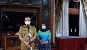 Edward Chandra Plh Bupati OKU