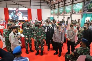 Vaksinasi Polisi dan TNI di Sumsel, Kapolri : Mereka Berada di Garis Terdepan