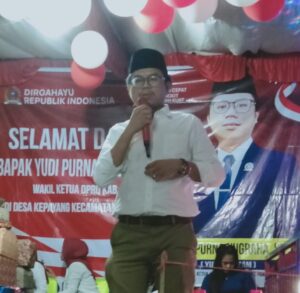 Yudi Purna Nugraha Hadiri Pembagian Hadiah HUT RI Desa Kepayang, OKU