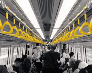 Kartu Merdeka Spesial HUT RI ke-77, Naik LRT Sepuasnya Selama Sebulan