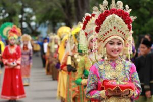 Pakaian Adat Jadi Seragam Sekolah, Gubernur Sumsel: Masih Dikaji Agar Tidak Jadi Beban