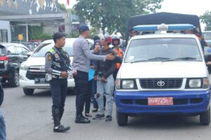 Tekan Praktik Pungli, Dishub Razia Juru Parkir Liar