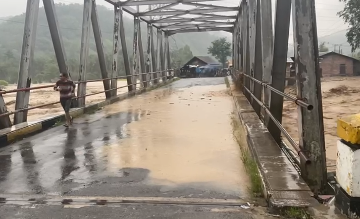 Lahat Berduka, Banjir Bandang Telan Rumah dan Akses di Wilayah Ini