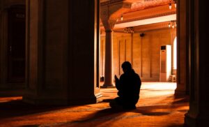 Niat dan Amalan-amalan Itikaf di Masjid