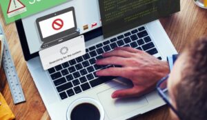 Pemerintah Takedown 40 Ribu Link Penjualan Pakaian Impor di E-Commerce