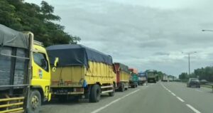 Herman Deru: Truk Tronton Langgar Aturan ‘Kandangkan!’