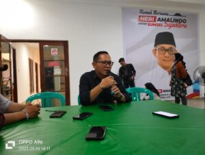Firdaus Hasbullah Kutuk Tindakan Oknum Pol PP Copot Baliho Bakal Cagub Heri Amalindo