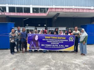 Gubernur Sumsel Melalui Usulan Yenny Elita Beri Bantuan Peralatan untuk UMKM