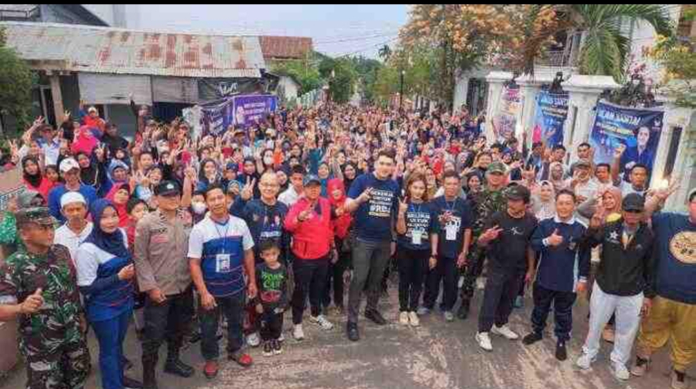RM Riyan Zakaria jalan santai bersama warga AAL, Kemuning dan Sukarami