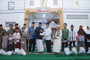Gerakan Sedekah Subuh Rp2000,- Baznas Palembang Bantu Masyarakat Kurang Mampu