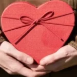 30 Rekomendasi Ide Kado Valantine Buat Cowok yang Bikin Baper
