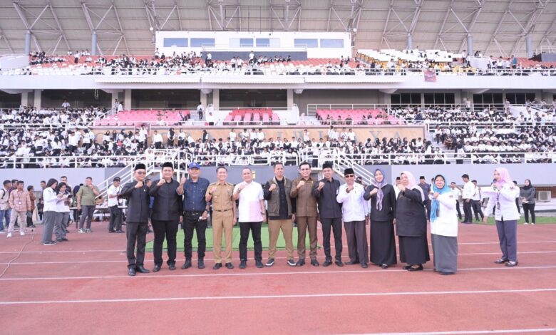 KPU Palembang Lantik 33.493 Anggota KPPS di Stadion Gelora Jakabaring
