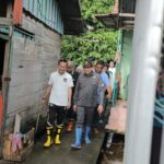 Ratu Dewa dan Ketua DPRD Palembang Tinjau Lokasi Banjir di Keramasan