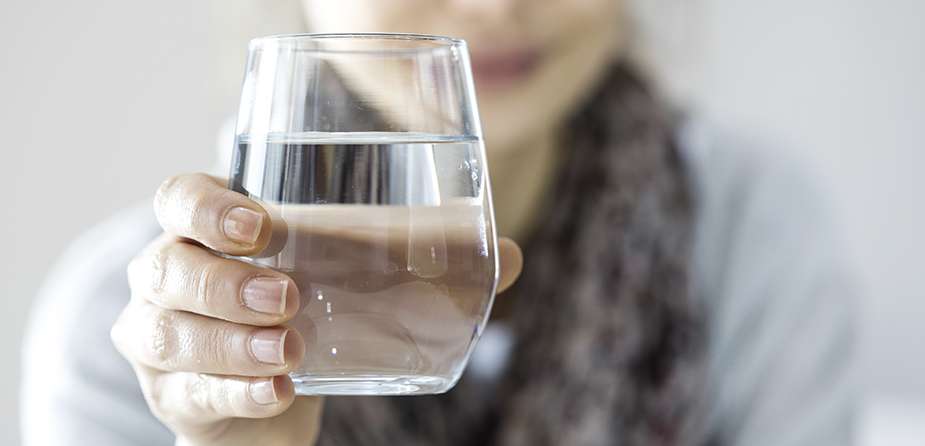 Tips Menurunkan Berat Badan dengan Meningkatkan Asupan Air