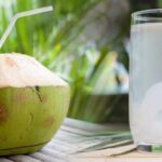 Alasan Mengapa Kamu Perlu Minum Air Kelapa di Bulan Ramadan
