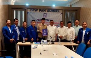 Mawardi Yahya Ambil Formulir Pendaftaran Pilkada 2024 di PAN Susul Herman Deru