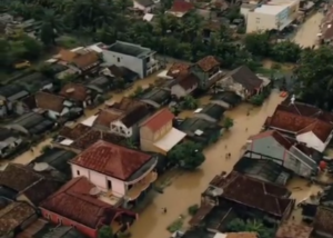 Bak Berada di Tengah Lautan: 1.695 Lebih Rumah Penduduk di OKU Terendam Banjir
