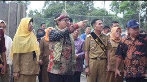 Ratu Dewa Dampingi Kepala BKKBN RI di RS Pusri Hingga Kampung KB Cempaka