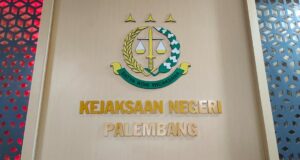 Tim Pidsus Kejari Palembang OTT Kadisnakertrans Sumsel