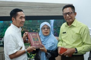 2.100 Al Quran Bahasa Palembang Dicetak Bakal Jadi Cenderamata Resmi Pemkot