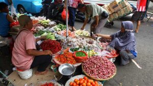 Harga Turun Pasca Lebaran, Pedagang Harap Tren Stabil di Pasar Tradisional