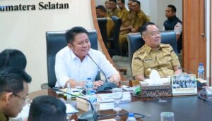 Usulkan Perbaikan Jalan dan RSUD, Wali Kota Prabumulih Temui Gubernur Sumsel