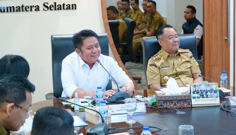 Usulkan Perbaikan Jalan dan RSUD, Wali Kota Prabumulih Temui Gubernur Sumsel