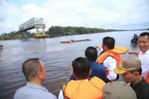 Dihantam Tongkang 7.000 Ton, Jembatan Lalan Kini Dibangun Ulang