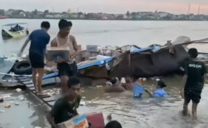 Jukung Bermuatan BBM Meledak di Sungai Musi, 7 ABK Terluka