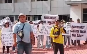 Kades Diduga Lakukan Penganiayaan Depan Anak Korban, Warga Tuntut Dinonaktifkan