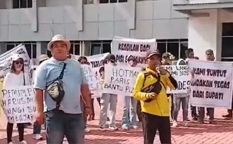 Kades Diduga Lakukan Penganiayaan Depan Anak Korban, Warga Tuntut Dinonaktifkan