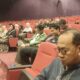 Rombongan Peserta Momen Umroh Service sangat mendengarkan pnejelasan Ustad Sabil di AwaIi