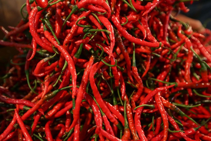 Jelang Nataru, Cabai Merah Keriting di Sumsel Melonjak hingga Rp75 Ribu, Stok Aman
