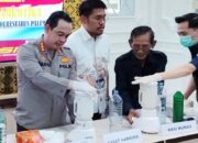 Polrestabes Palembang Ringkus Dua Pengedar Sabu, Barang Bukti 1,1 Kg Dimusnahkan