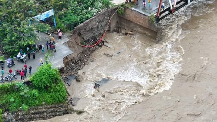 WALHI Sumsel: Banjir di Sumut-Sumbar-Aceh, Alarm keras bagi Sumsel