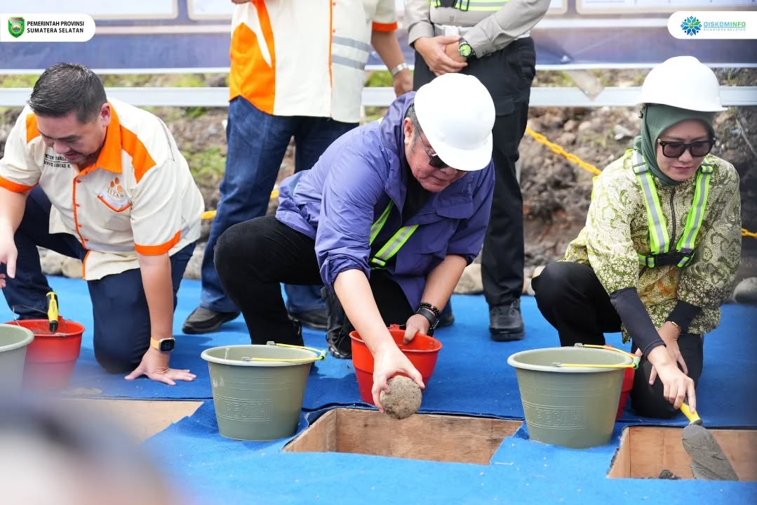Gubernur Herman Deru Groundbreaking Flyover Batubara KM 111 Lahat
