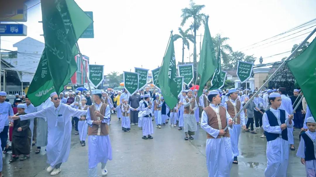Tradisi Ziarah Kubro Kembali Digelar, Titik Makam Ulama di Palembang Dipadati Jemaah